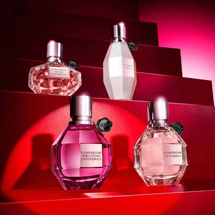 Bộ sưu tập nước hoa flowerbomb
