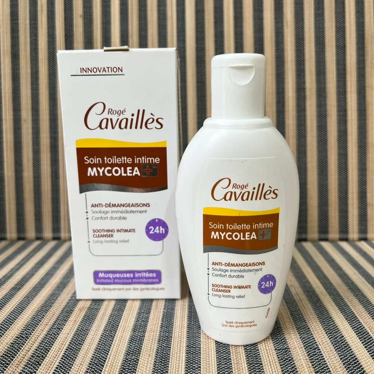 Dung Dịch Vệ Sinh Roge Cavailles Mycolea Intimate Cleanser