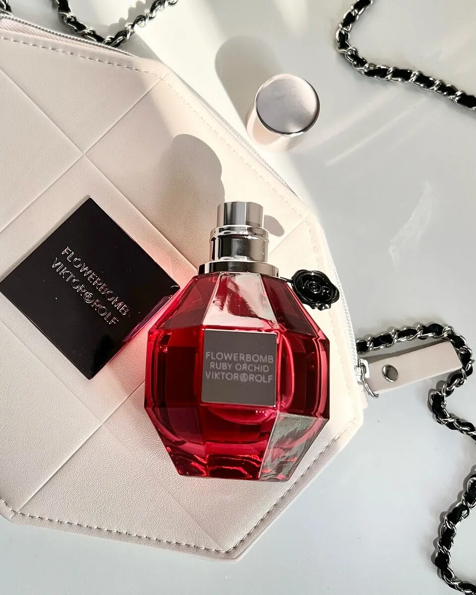 Flowerbomb Ruby Orchid