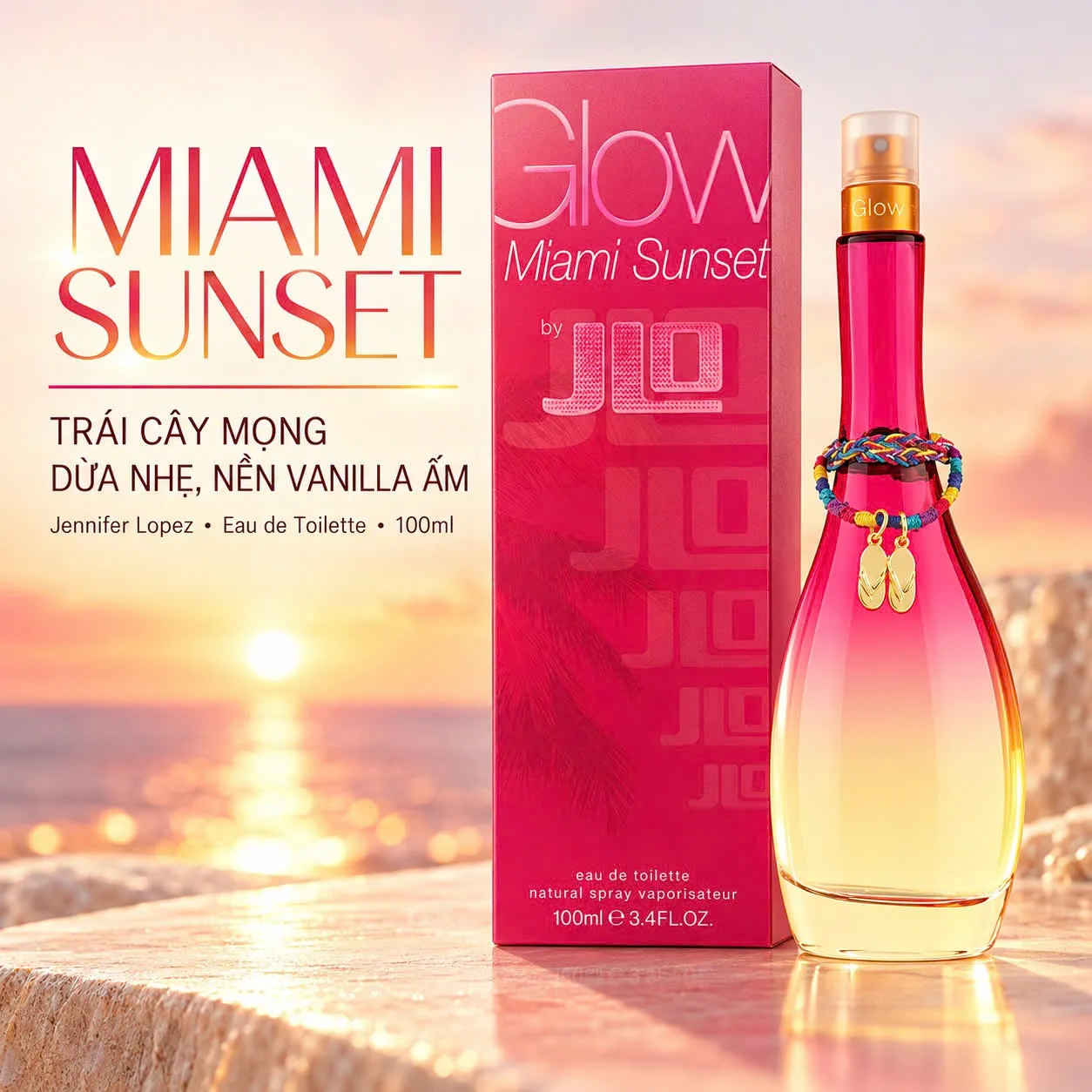 Cận cảnh chai Glow Miami Sunset màu hồng vàng với vòng dây và mặt dép xỏ ngón