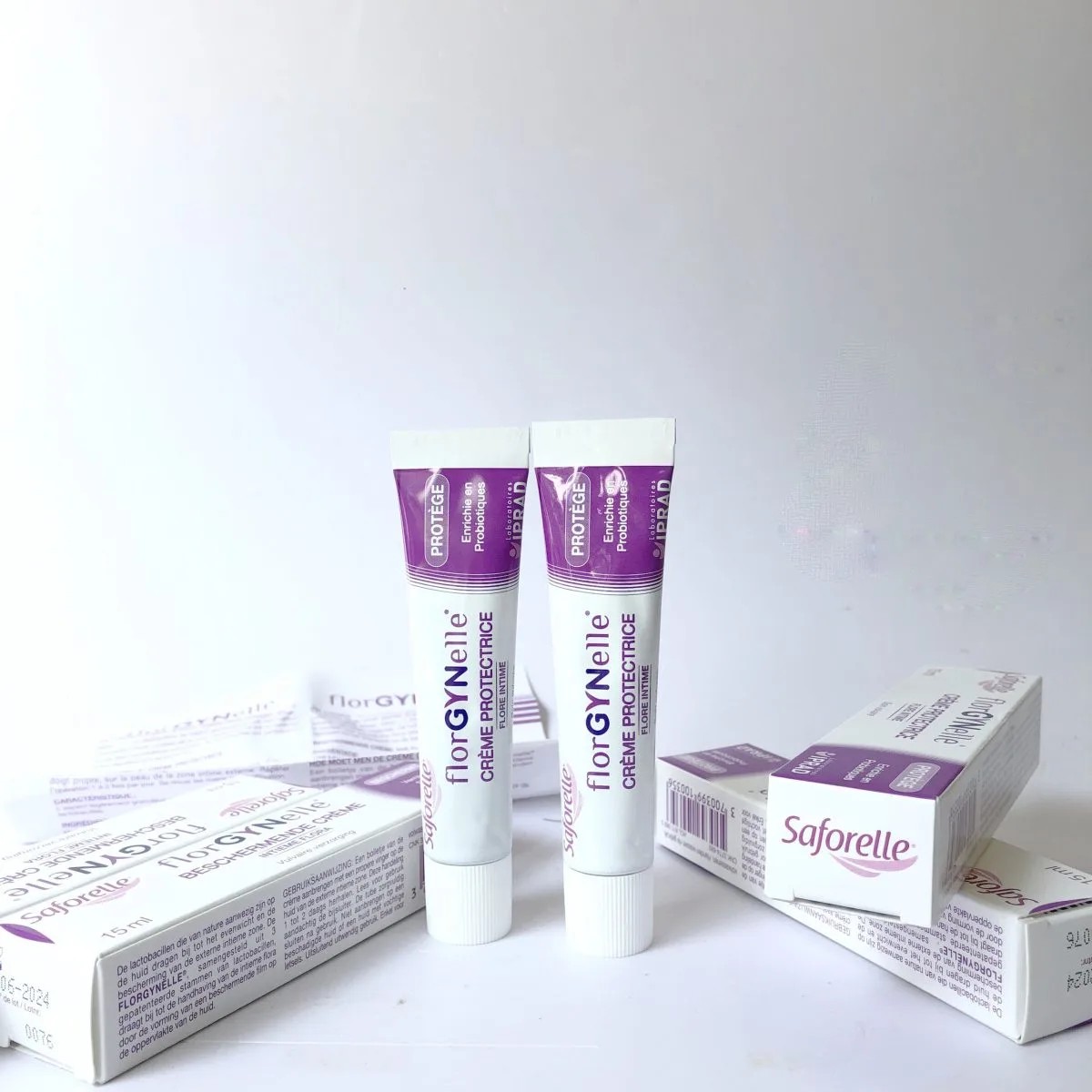 Kem Bôi Phụ Khoa Saforelle Florgynelle Crème Protectrice