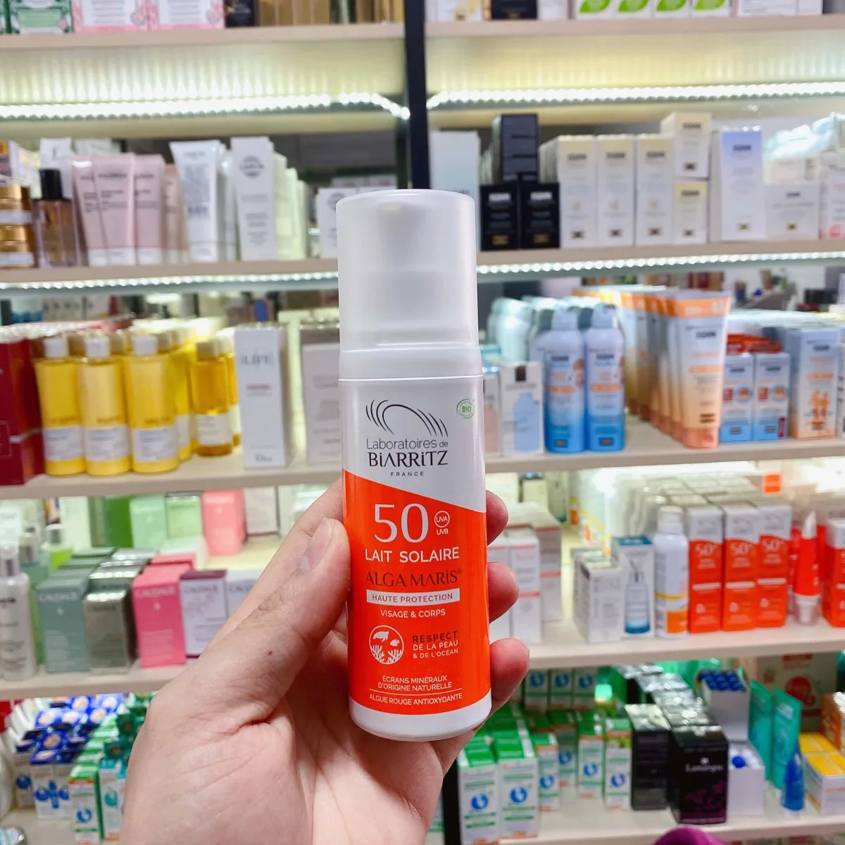 Kem chống nắng hữu cơ SPF50 Laboratoires de Biarritz 100ml