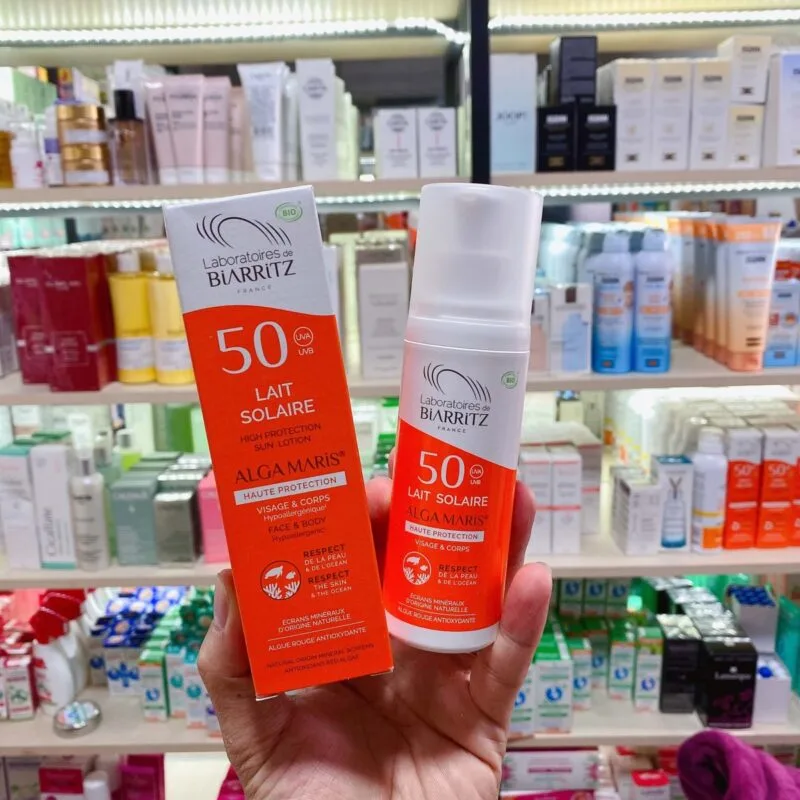 Kem chống nắng hữu cơ SPF50 Laboratoires de Biarritz 100ml