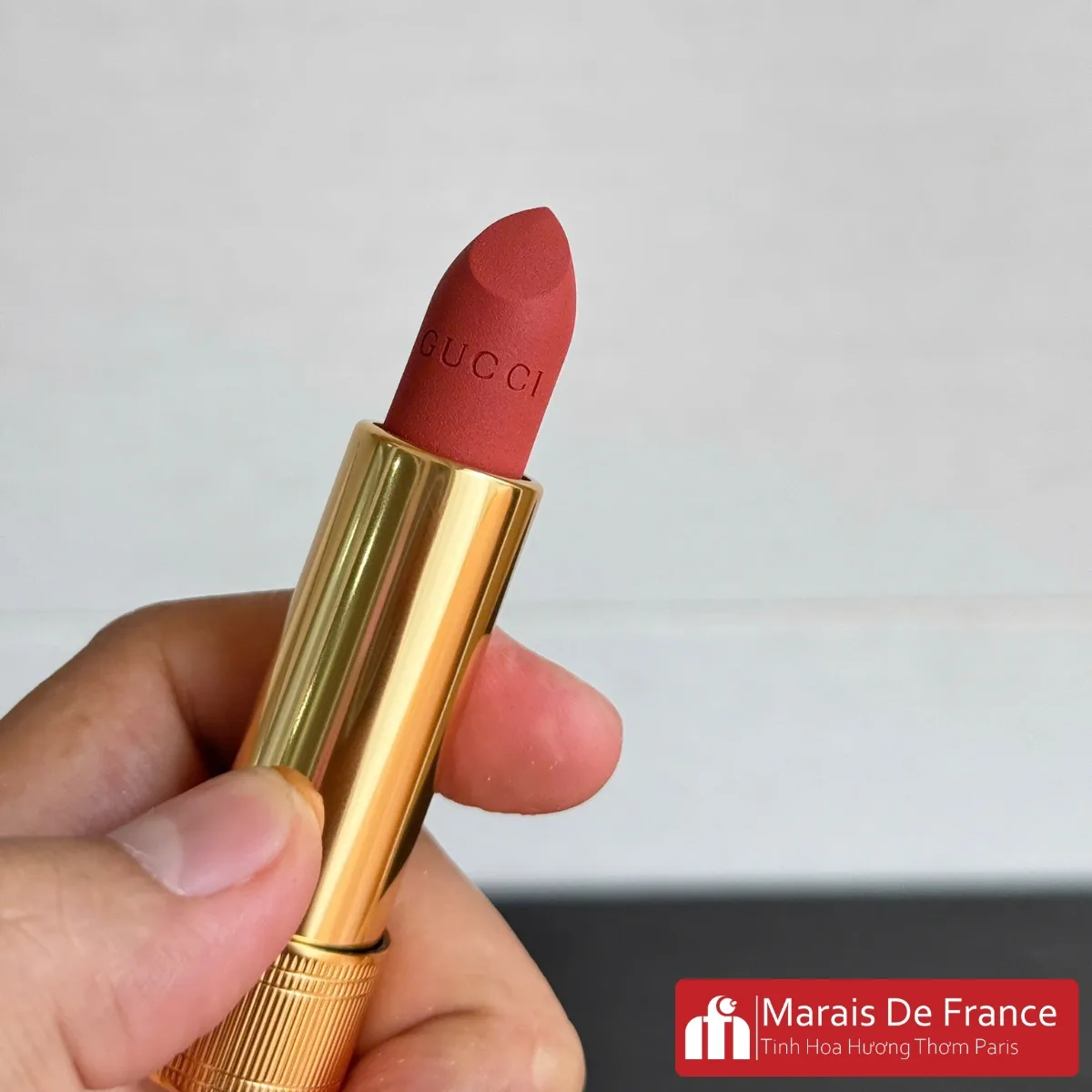 Màu Son lì Gucci Matte Lipstick 208 They Met in Argentina Chính Hãng