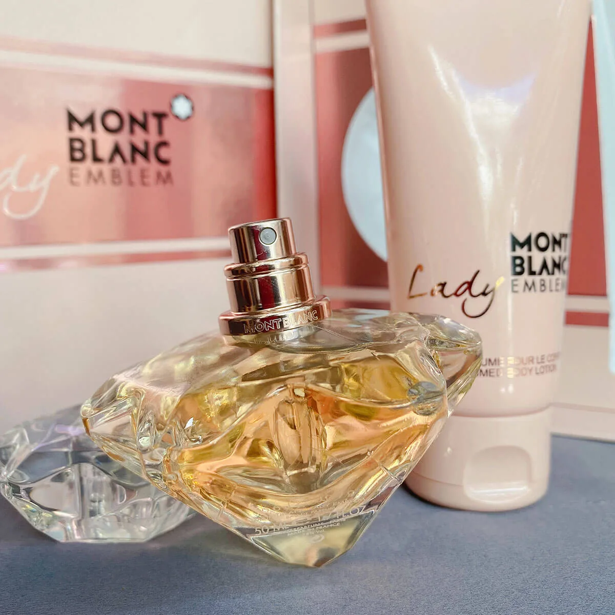 Montblanc Lady Emblem Gift Set