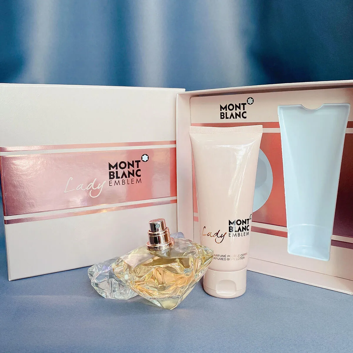 Montblanc Lady Emblem Gift Set