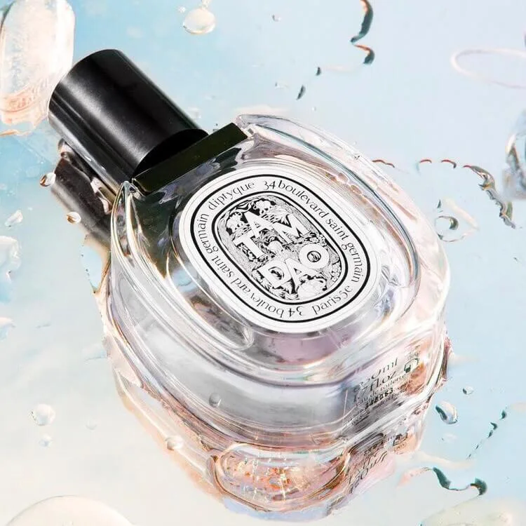 Chai nước hoa Diptyque Tam Dao EDP với hình minh họa voi và rừng già