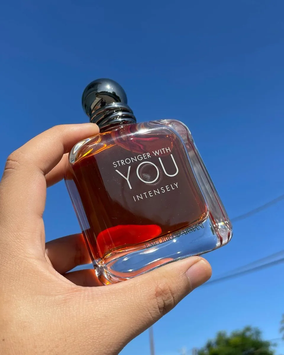 Review Emporio Armani Stronger With You Intensely