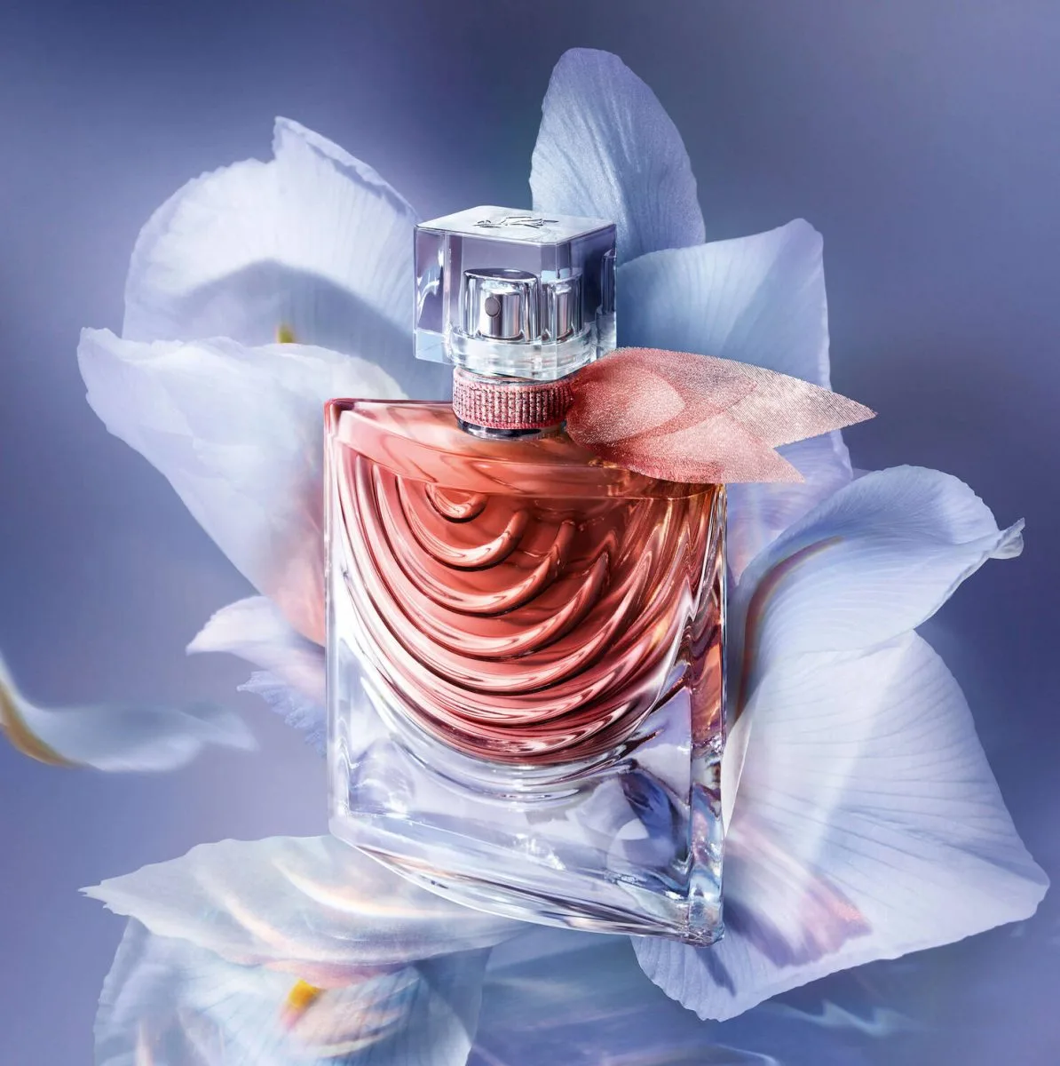 Lancome La Vie Est Belle Iris Absolu Hoa diên vĩ