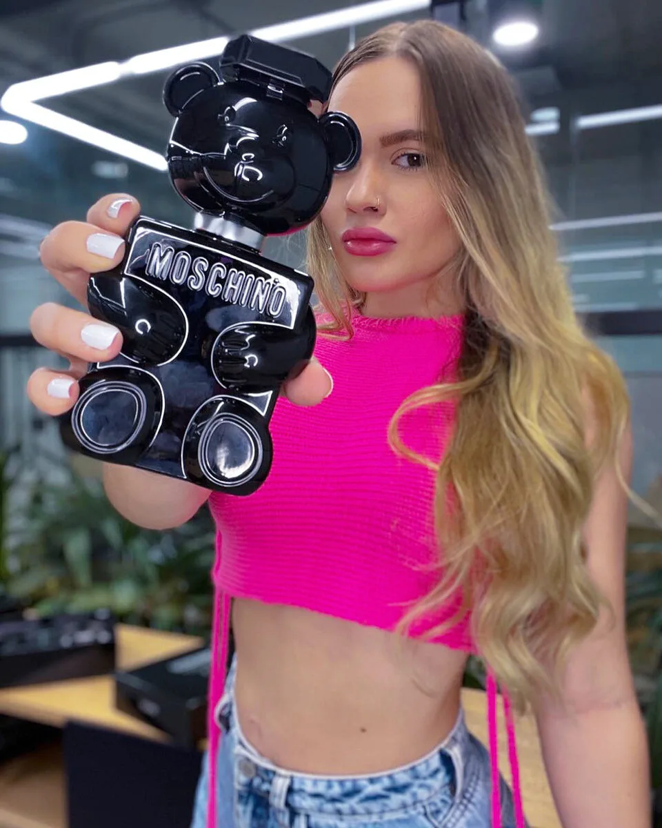 Nước hoa moschino đen