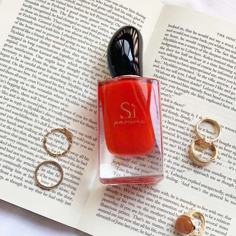 Giorgio Armani Sì Passione Eau de Parfum