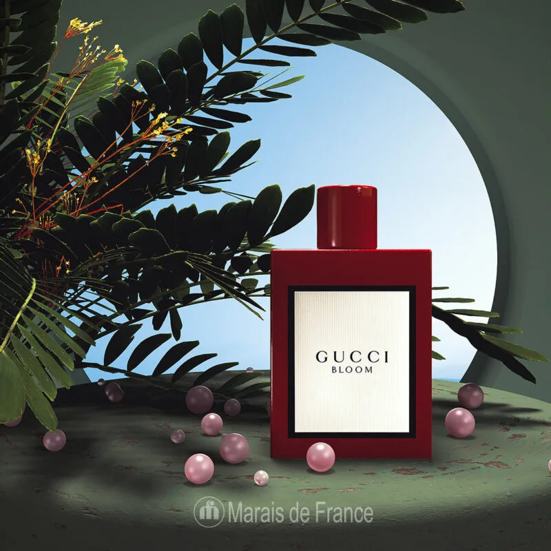 Review nước hoa Gucci Bloom Ambrosia Di Fiori thiết kế màu đỏ rượu vang sang trọng