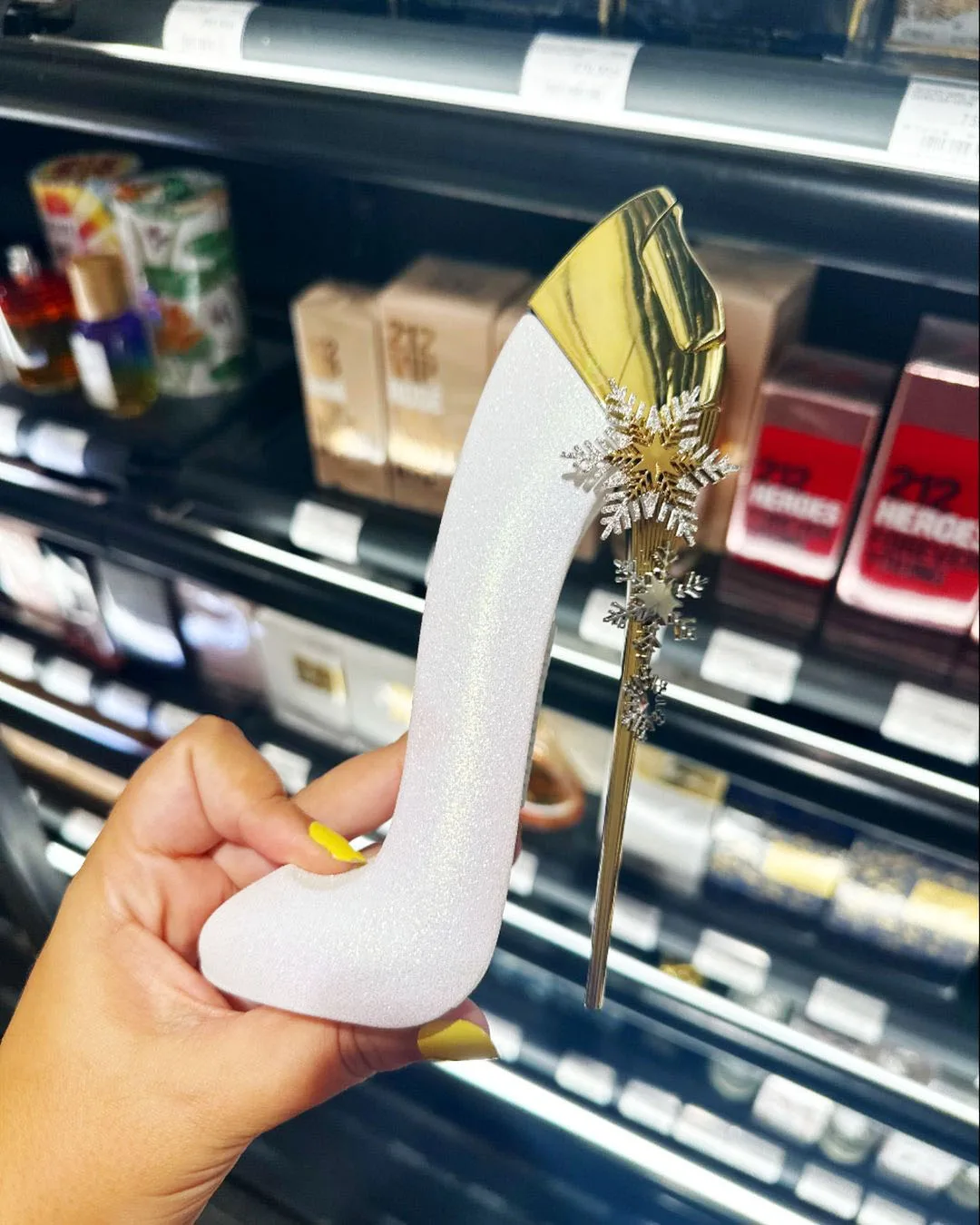 Phiên bản giới hạn Carolina Herrera Good Girl Sparkling Ice