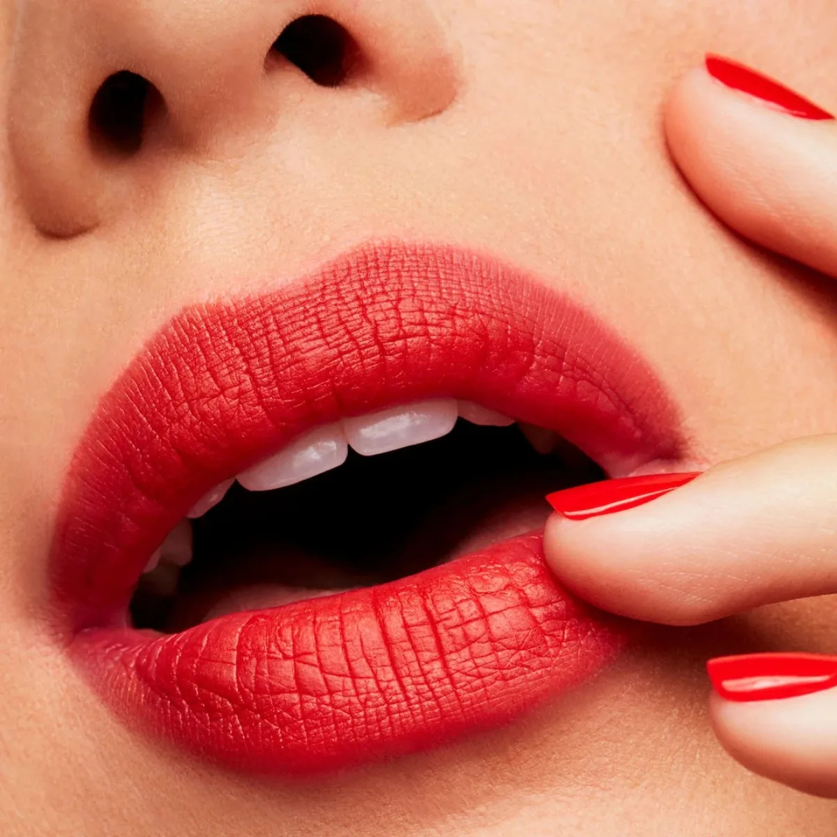 Son MAC Retro Matte Lipstick 702 Dangerous