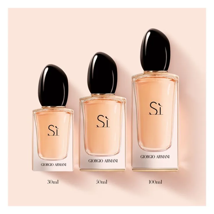 Thiết kế chai armani sì