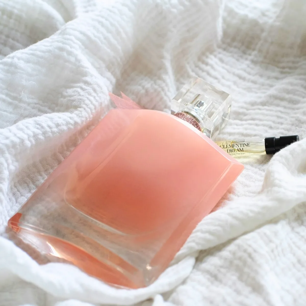 Thiết kế chai Lancome La Vie Est Belle Vanille Nude