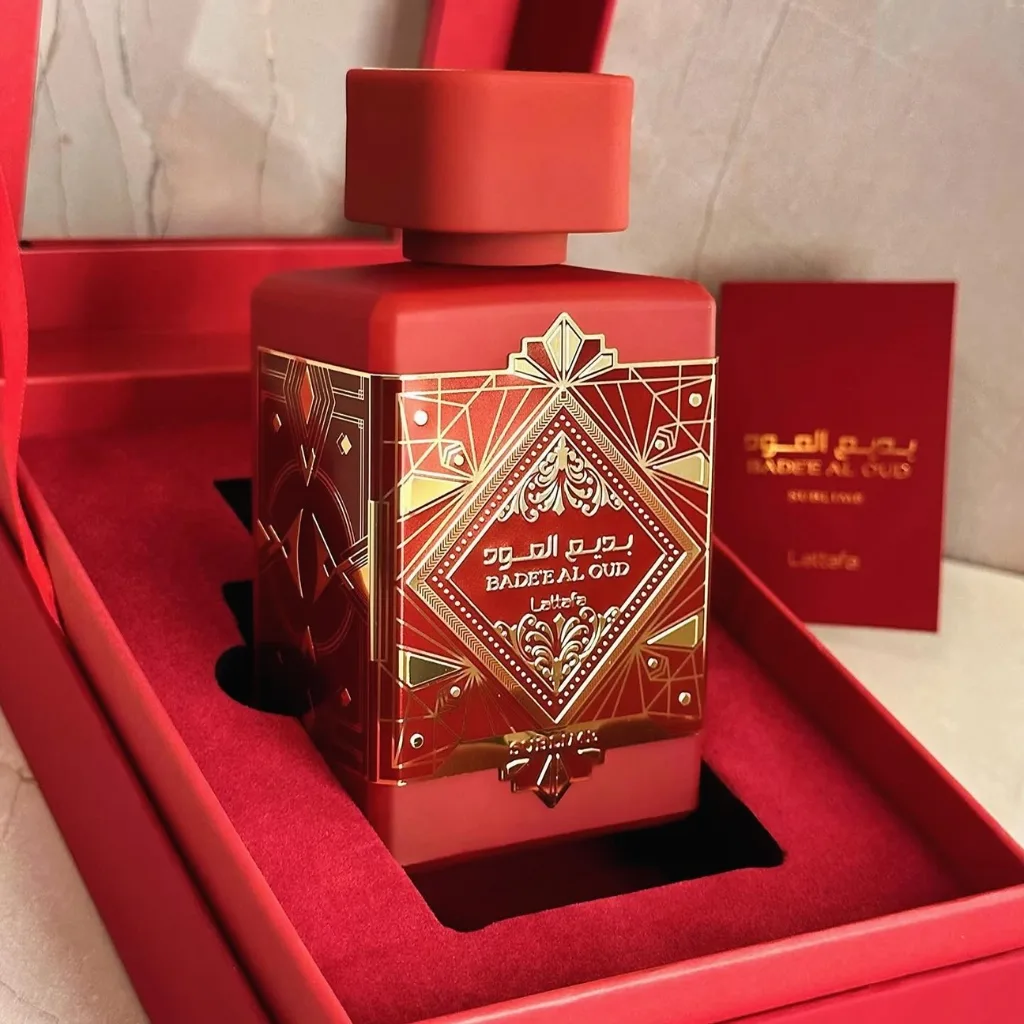 Thiết kế chai Lattafa Bade'e Al Oud Sublime