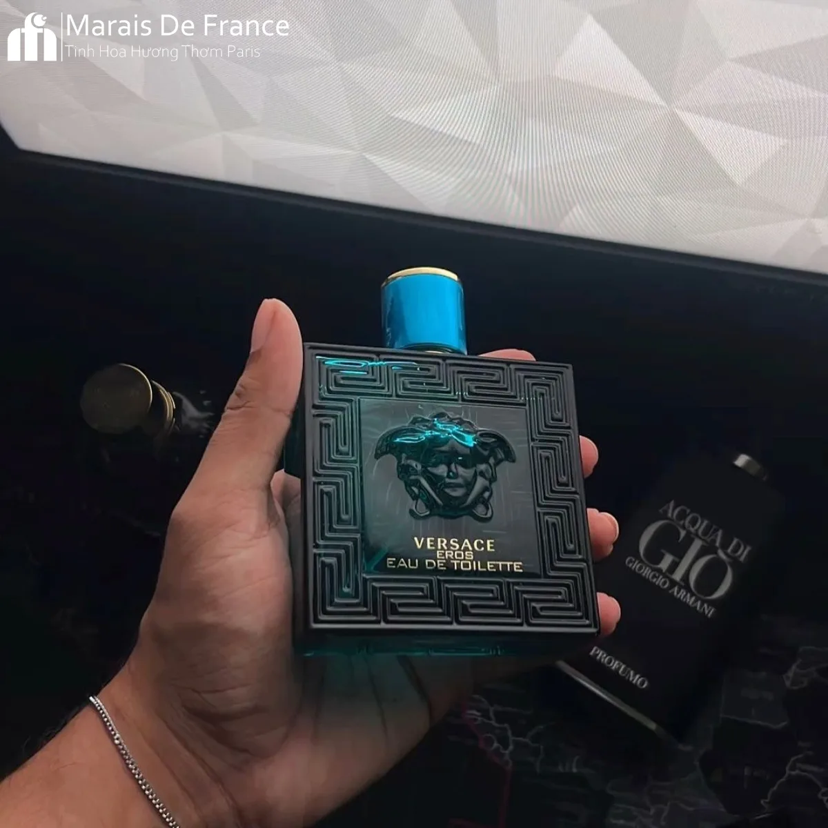 Thiết kế chai Versace Eros EDT chính hãng