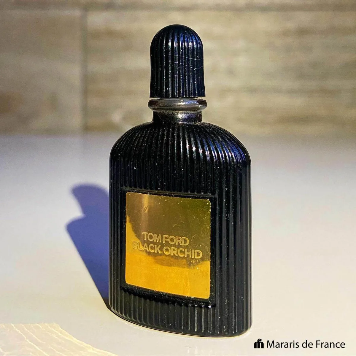 thiết kế nước hoa tom ford black orchid