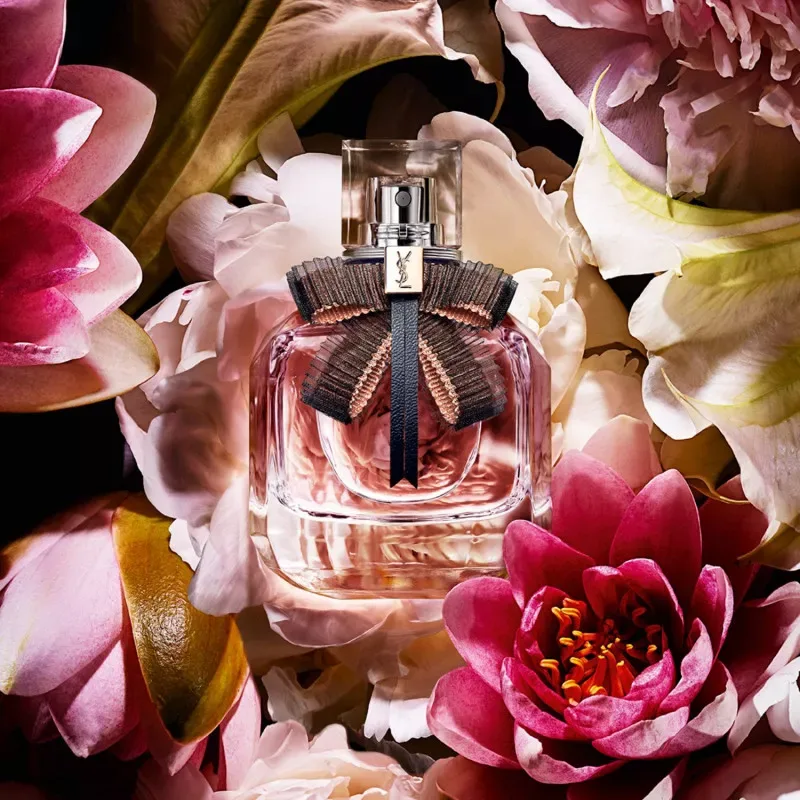 YSL Mon Paris Eau de Toilette Lumiere