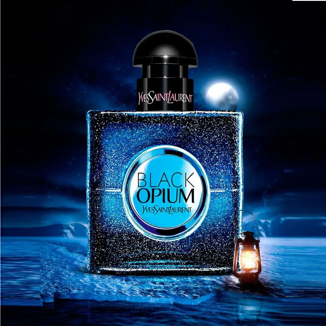 Chai nước hoa YSL Black Opium Intense màu xanh đen huyền bí