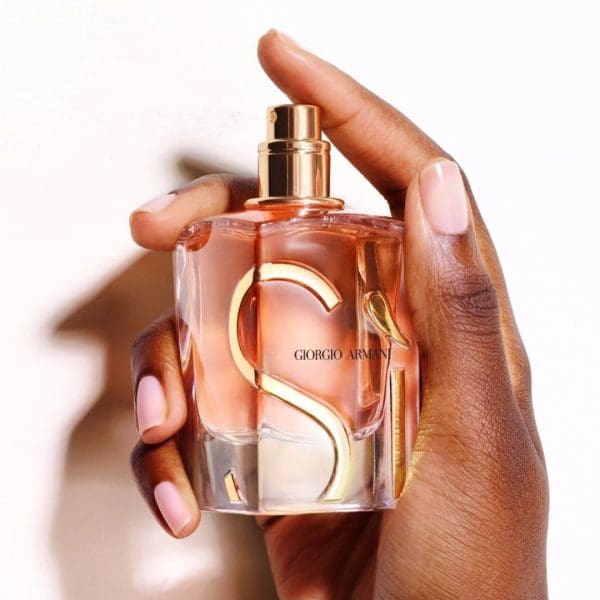 Review nước hoa Giorgio Armani Sì EDP Intense